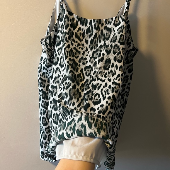 Top - Picture 6 of 7